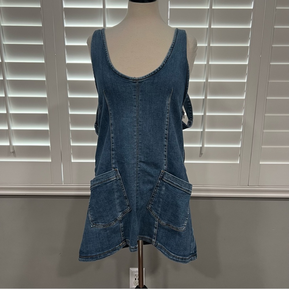 Denim Sleeveless oversized Dress with Pockets